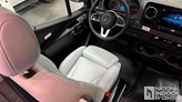 bottom-slider-img