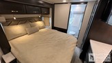 bottom-slider-img