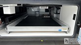 bottom-slider-img