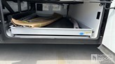 bottom-slider-img