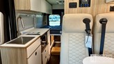 bottom-slider-img