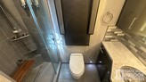 bottom-slider-img