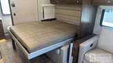 bottom-slider-img