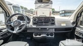 bottom-slider-img