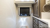 bottom-slider-img