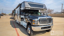 Similar Result : 2026 Coachmen Entourage 320LVI Thumbnail