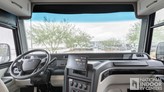 bottom-slider-img