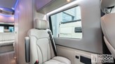 bottom-slider-img
