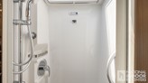 bottom-slider-img