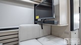 bottom-slider-img